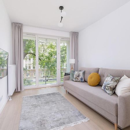 Krowoderska Apartment With Balcony Near City Center By Rent Like Home Kraków Eksteriør billede