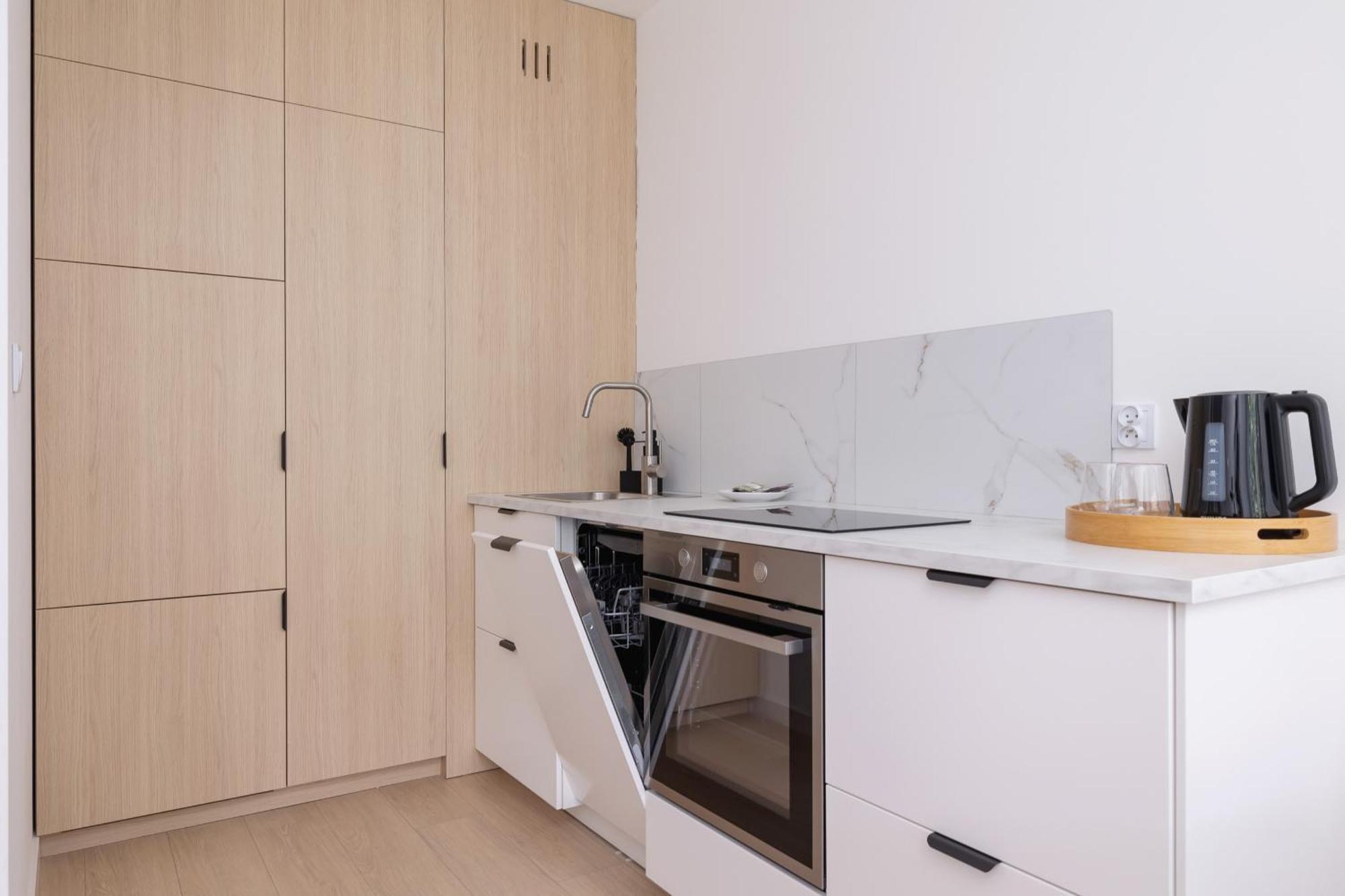 Krowoderska Apartment With Balcony Near City Center By Rent Like Home Kraków Eksteriør billede
